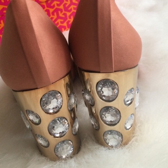 Absolutely fantastic Tory Burch Heels, size 9 - Picture 3 of 8